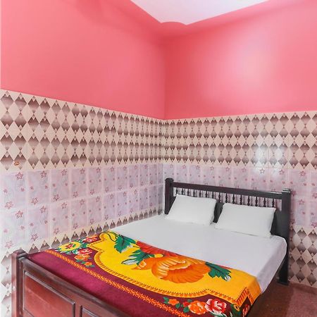Hotel O Sree Bhadra Tourist Home Коллам Екстер'єр фото